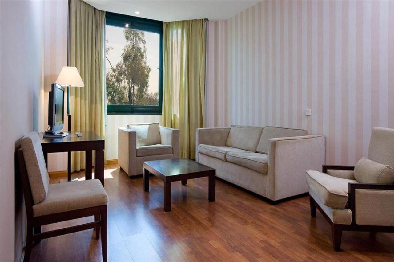 Apartamentos Th Las Rozas Exterior photo
